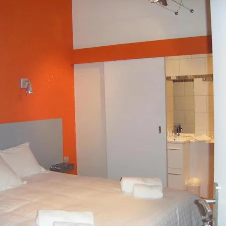 Hotel Le Saint Pierre Des Terreaux 2*